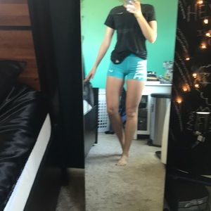 NWOT Teal Logo Nike Pro Spandex